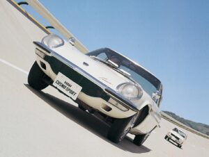 mazda_cosmo_sport_110s_familia_rotary_coupe_r100_widescreen-1